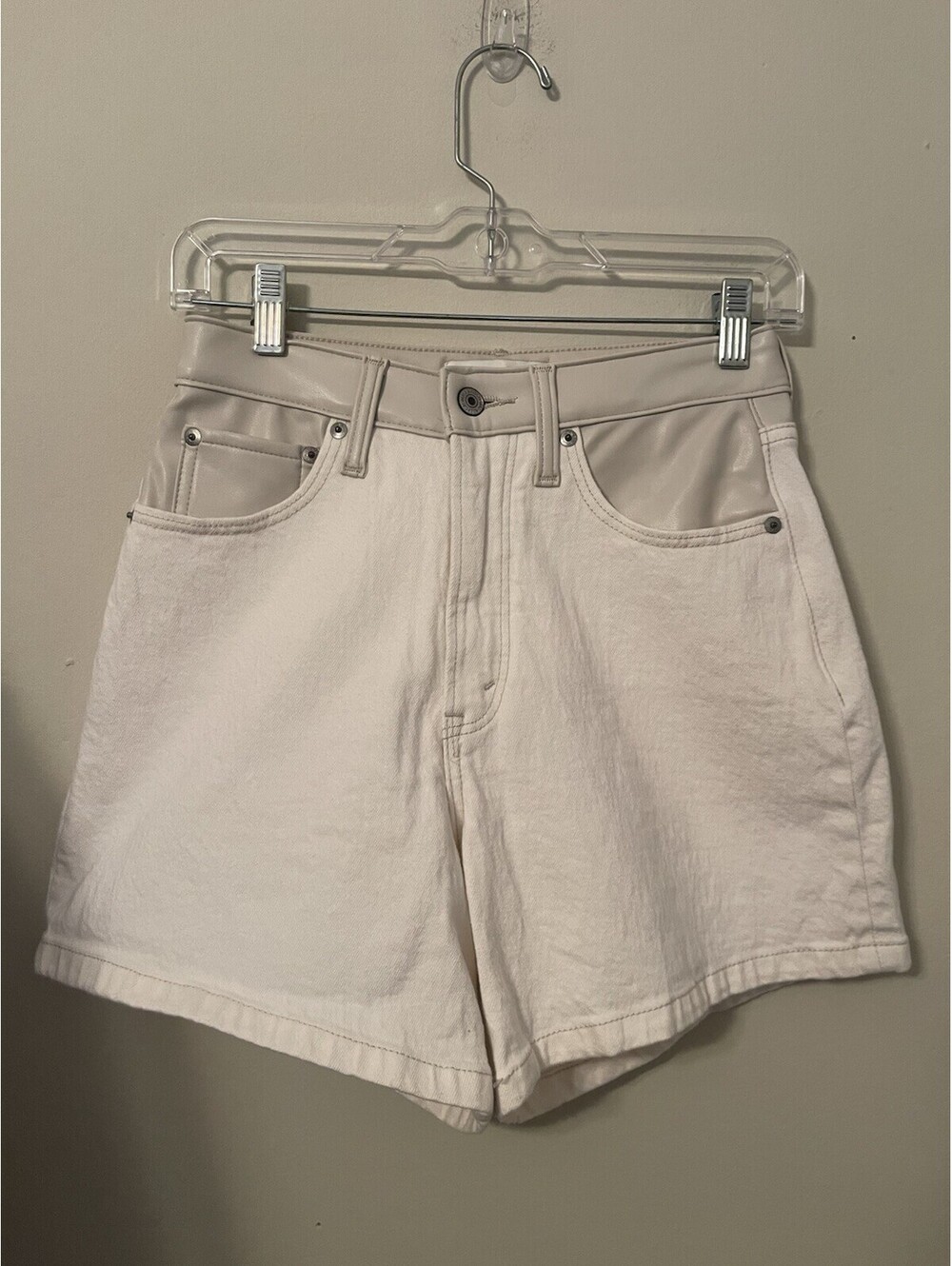 Abercrombie & Fitch Curve Love The Dad Short High Rise White Jean 26 NEW